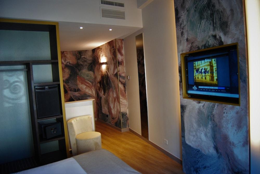 Mokinba Hotels King Milano Exteriör bild