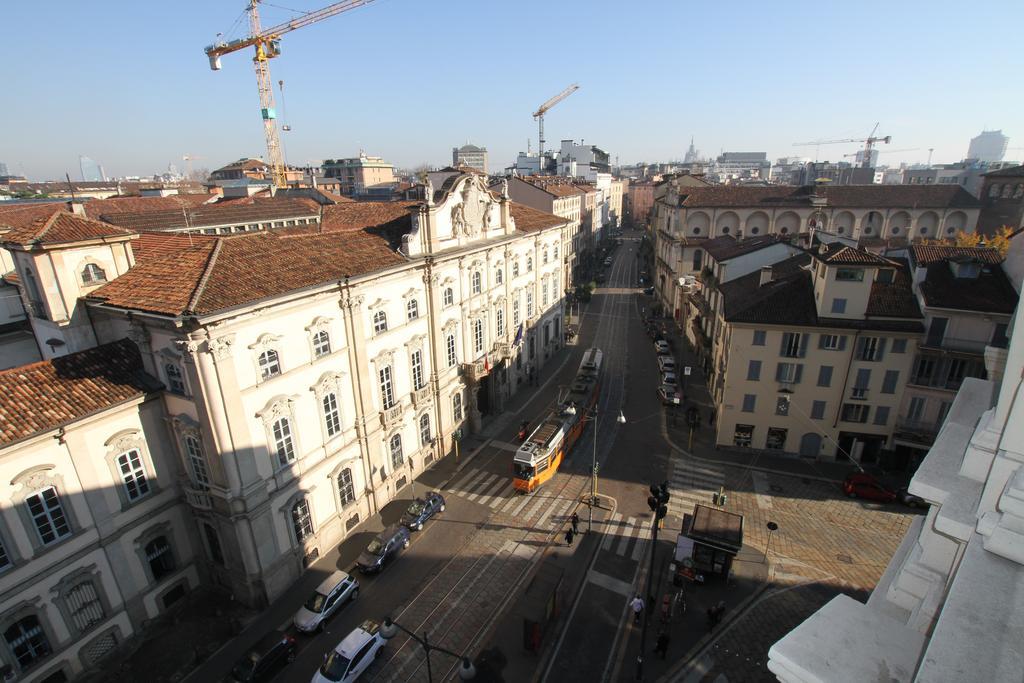 Mokinba Hotels King Milano Exteriör bild