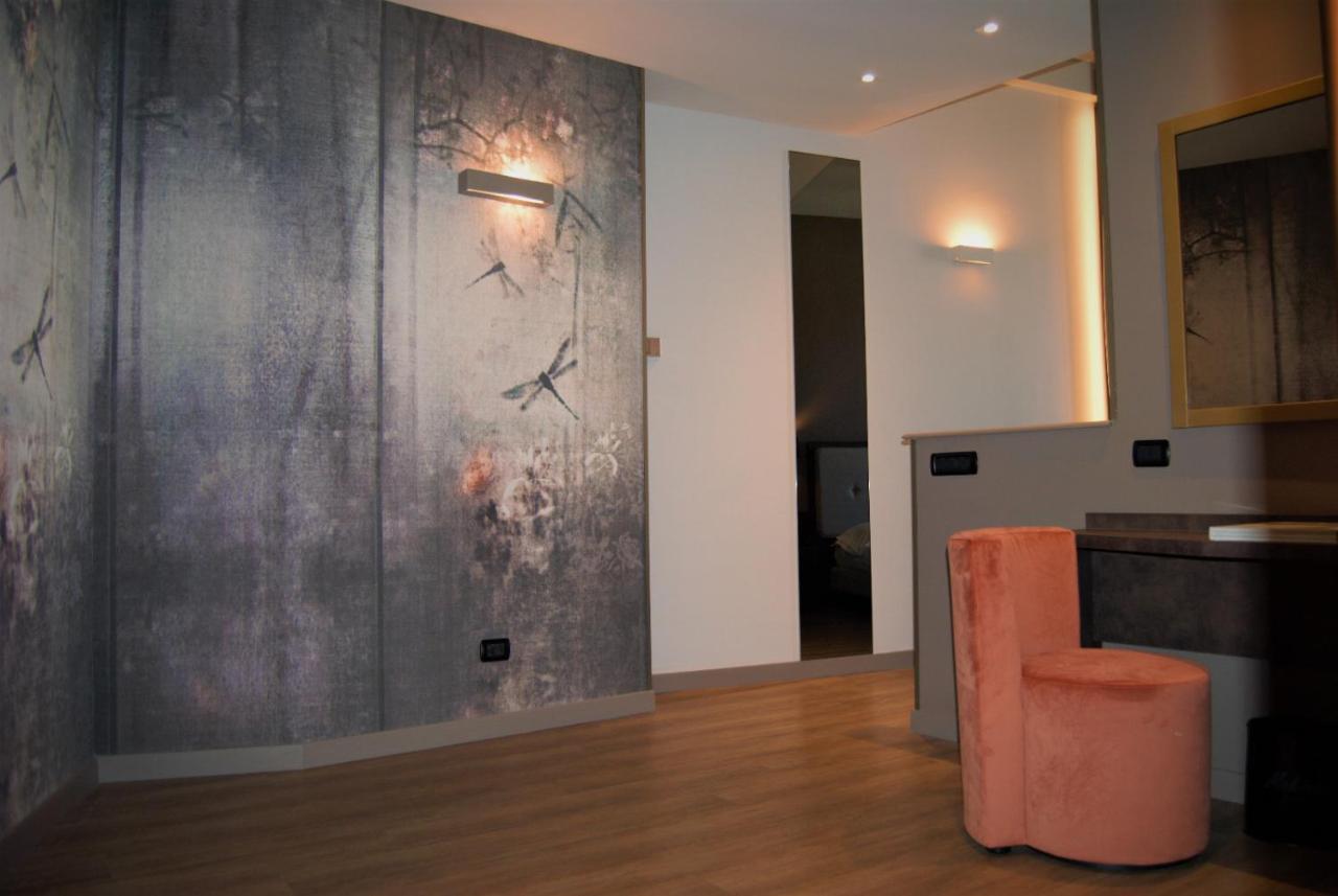 Mokinba Hotels King Milano Exteriör bild